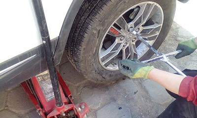 长江新城街道汽车救援