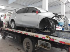 平安街道汽车救援